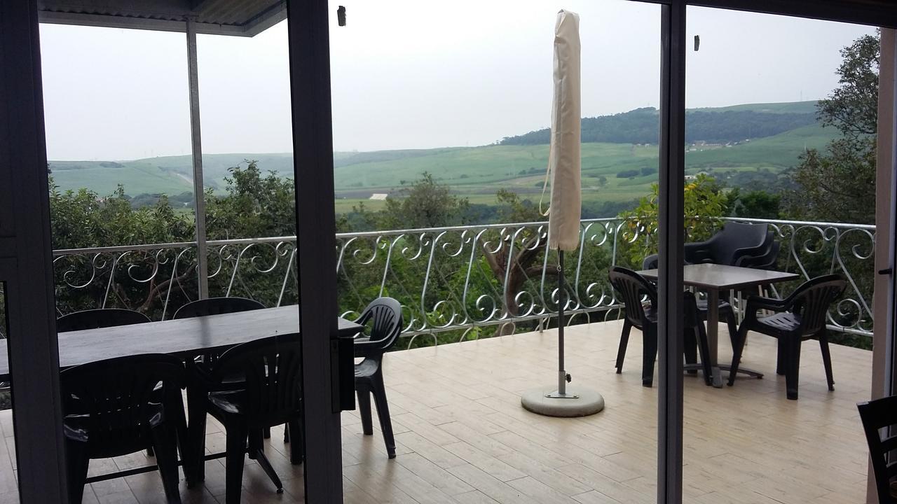 Serendipity Country House Amanzimtoti Exteriör bild